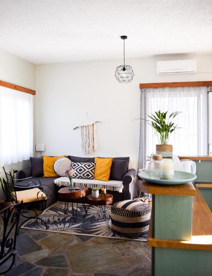 Elia'S House Traditional & Cozy By 8Essentially 卡莱维斯 外观 照片